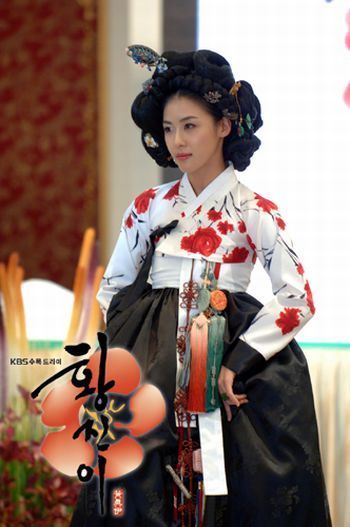 tumblr_nkr82r5bw41rrc9z6o1_400_zpsgduh4w