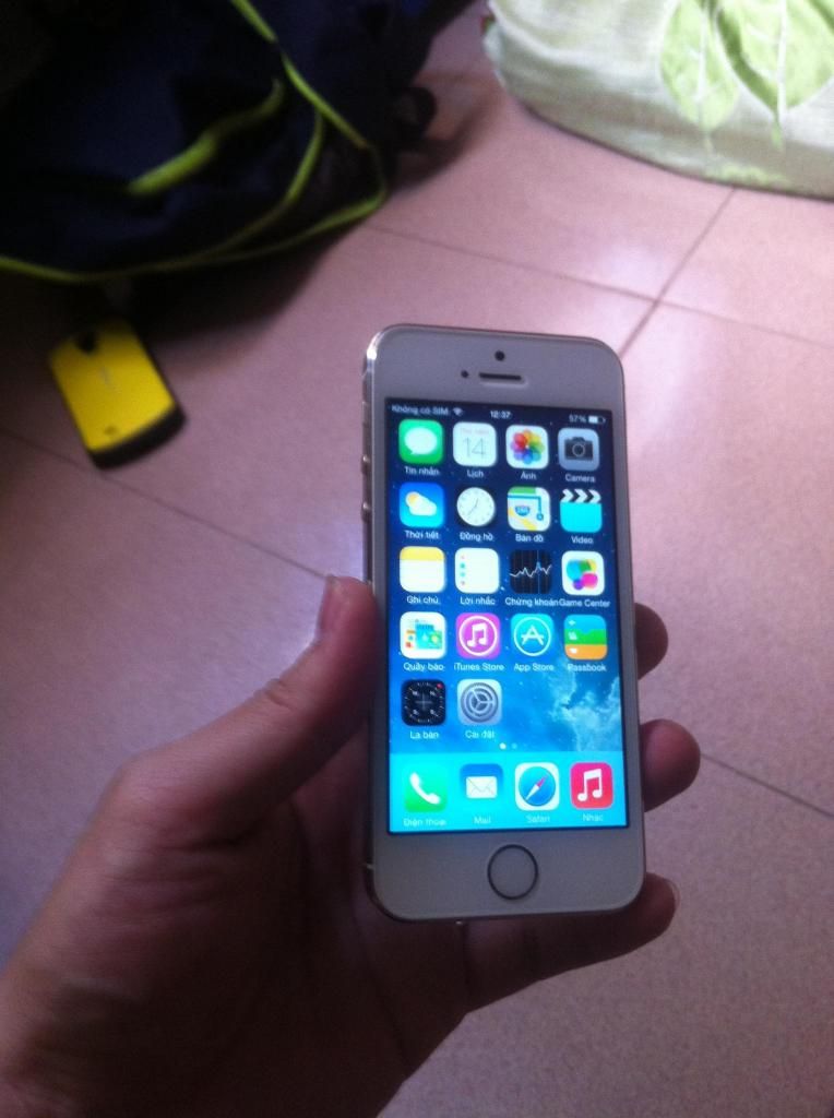 5s gold 16g AT&T mới 99%  9t3 tiền - 6