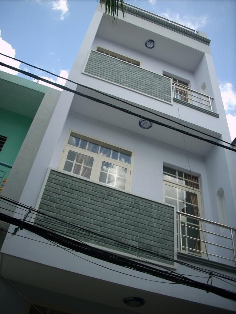 Cho thuê NGUYÊN CĂN quận 10, 2 lầu, mới xây. Giá rẻ - 1